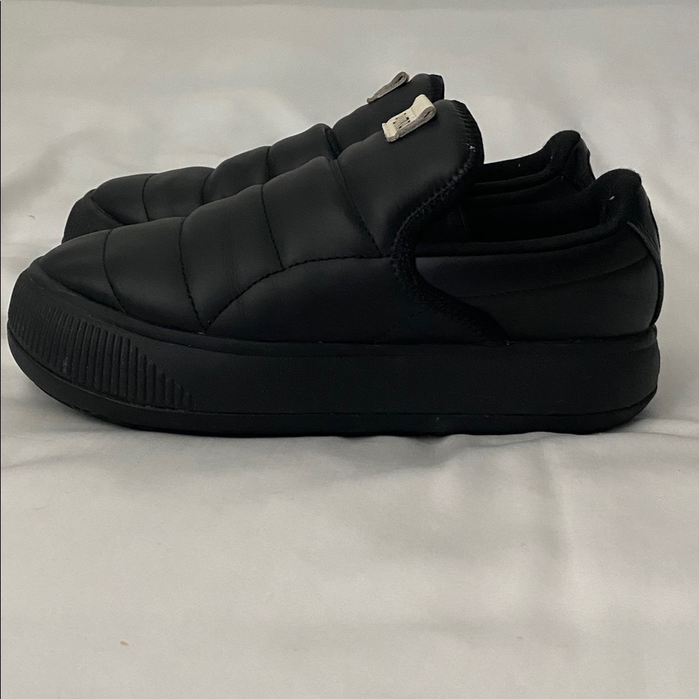 Puma Mayu Black Leather Puffy Slip On Sneakers Size 8 Women’s - Picture 7 of 14